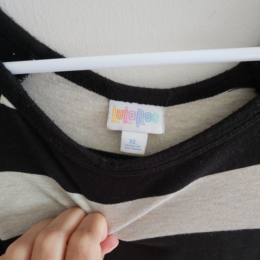 Lularoe Randy - Picture 2 of 2